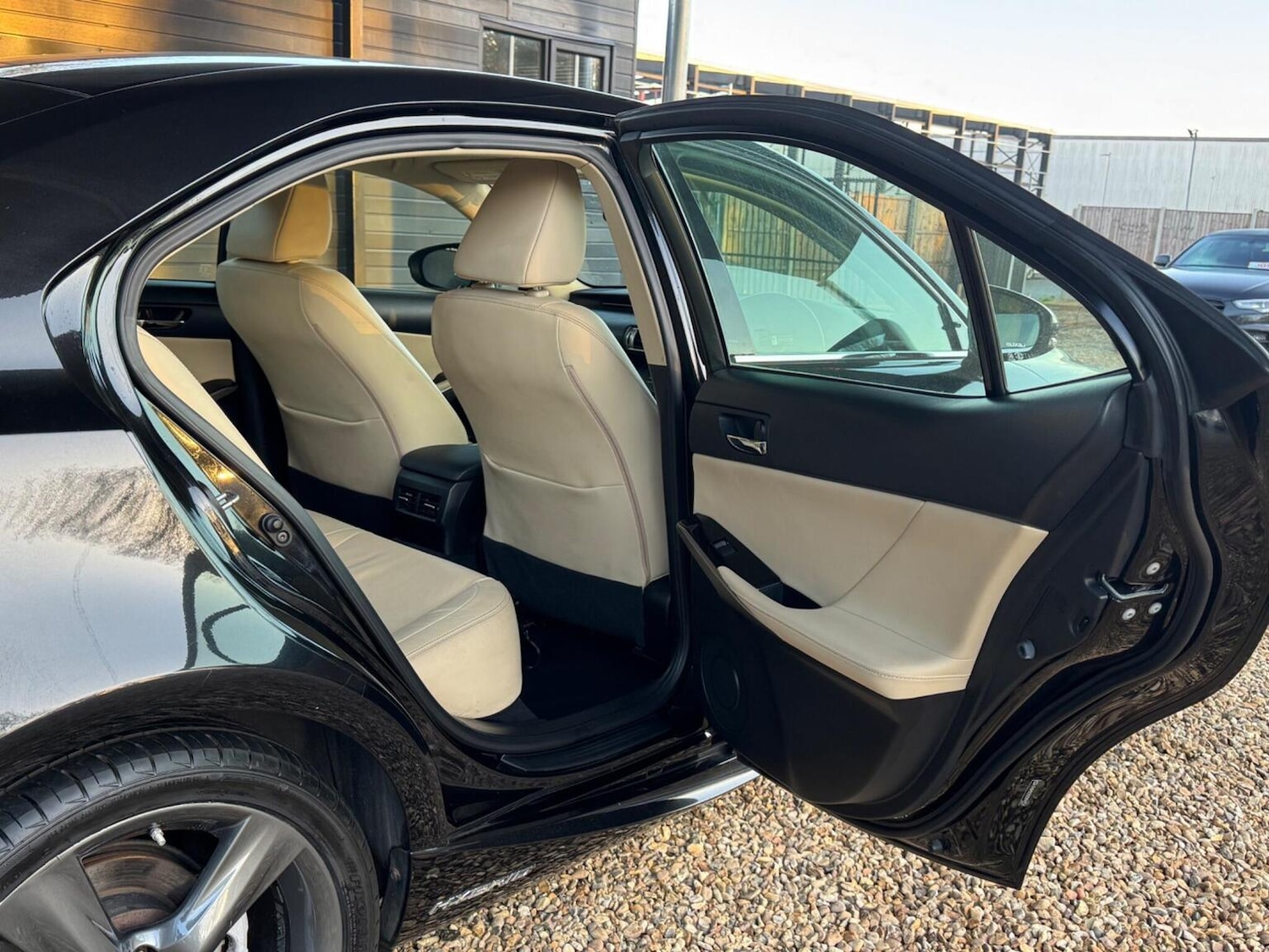 Used Lexus IS 2016 for sale - 76536706: Photo 23