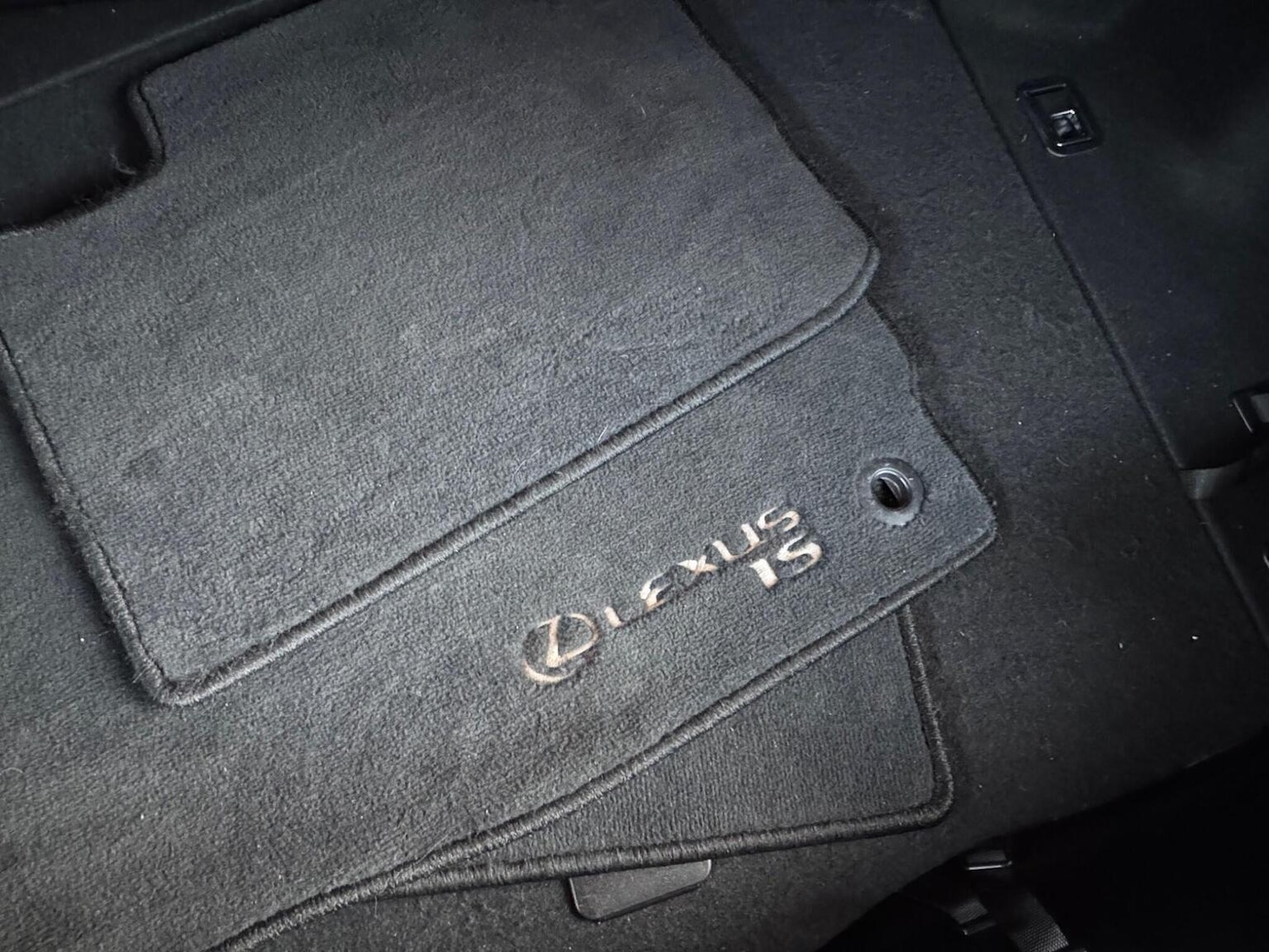 Used Lexus IS 2016 for sale - 76536706: Photo 28