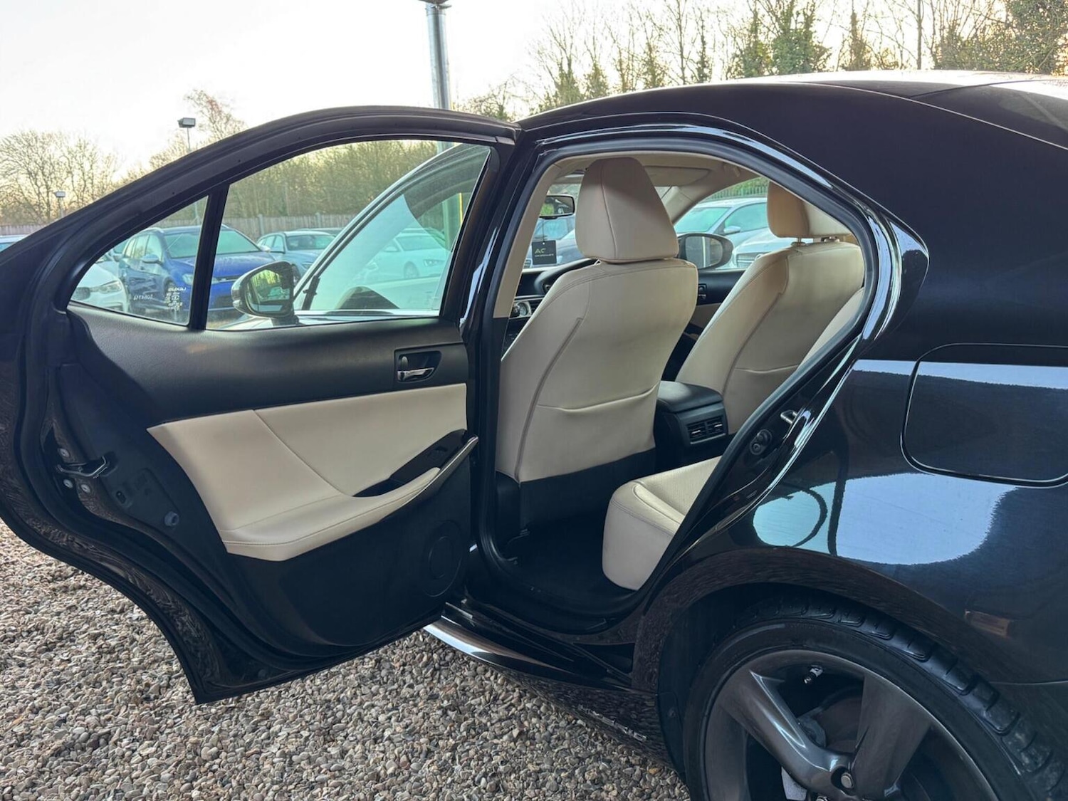 Used Lexus IS 2016 for sale - 76536706: Photo 29