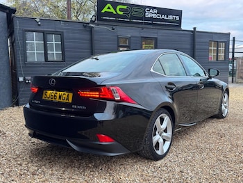 Used Lexus IS 2016 for sale - 76536706: Photo