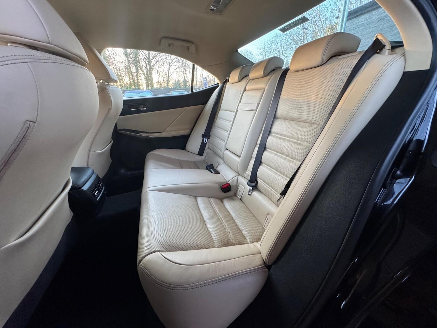 Used Lexus IS 2016 for sale - 76536706: Photo 31