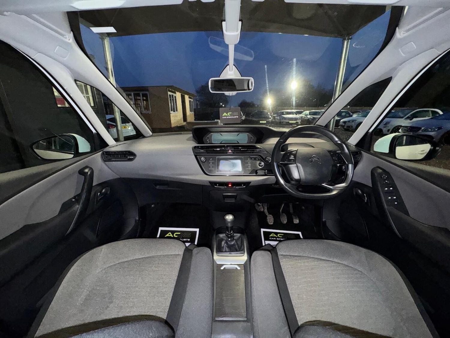 Used Citroen C4 Grand Picasso 2015 for sale - 77357313: Photo 2