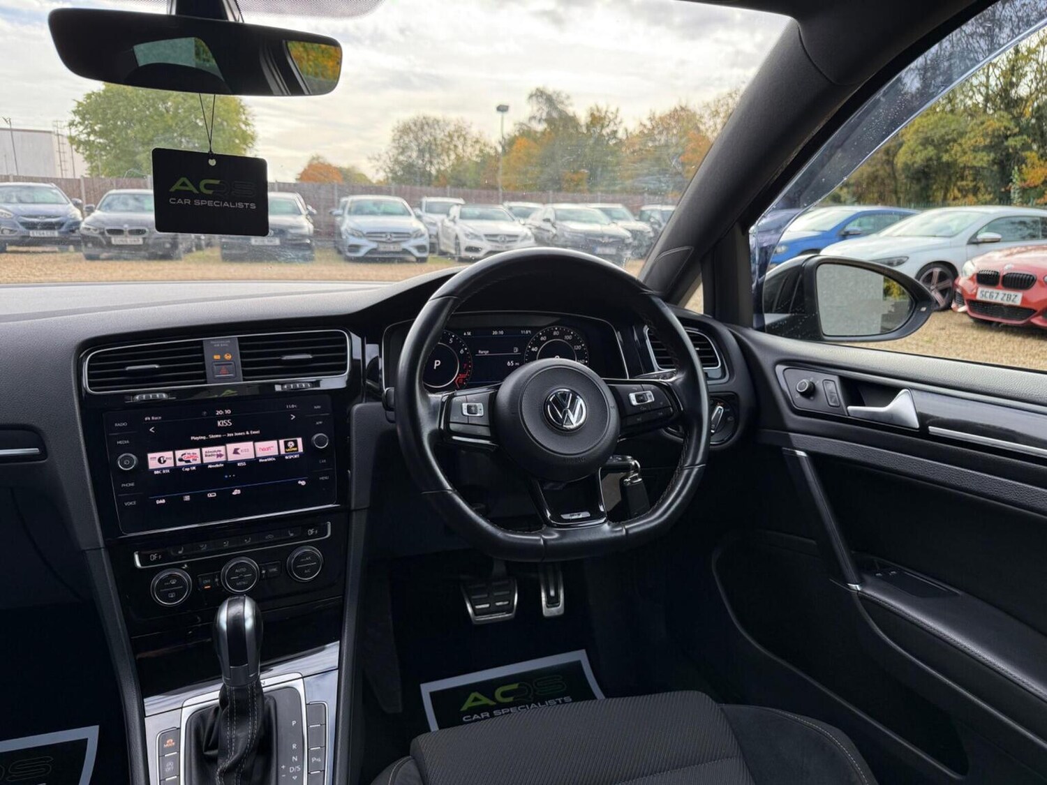 Used Volkswagen Golf 2017 for sale - 77464724: Photo 32