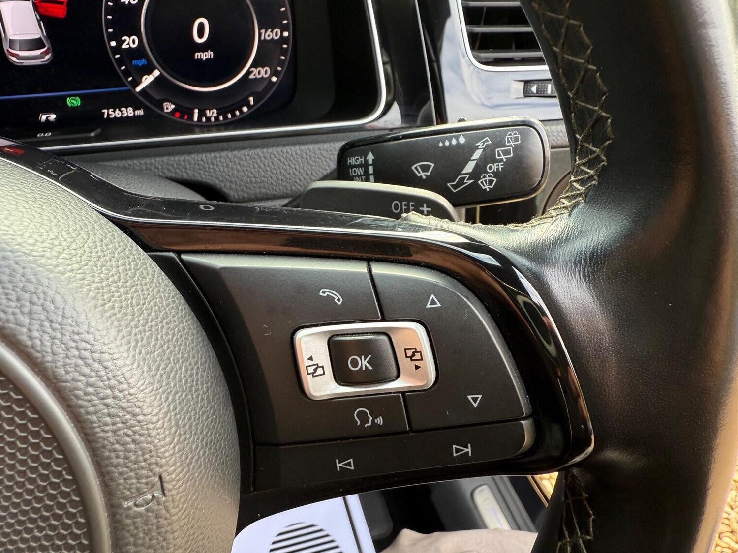 Used Volkswagen Golf 2017 for sale - 77464724: Photo 41