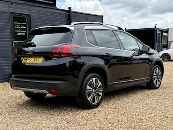Used Peugeot 2008 2017 for sale - 75338009: Photo