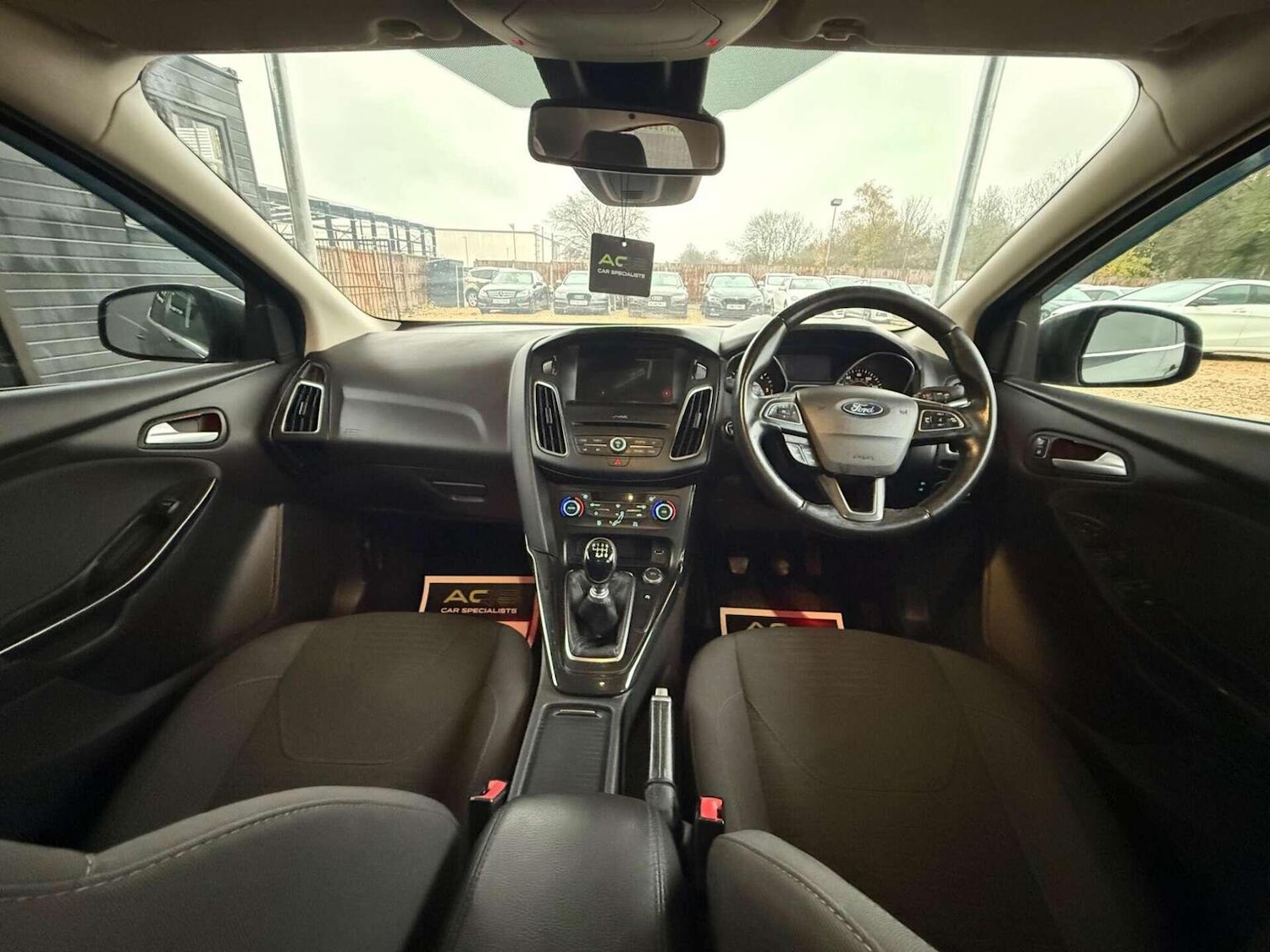 Used Ford Focus 2017 for sale - 77595269: Photo 2