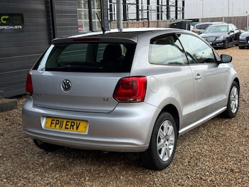 Used Volkswagen Polo 2011 for sale - 78316439: Photo