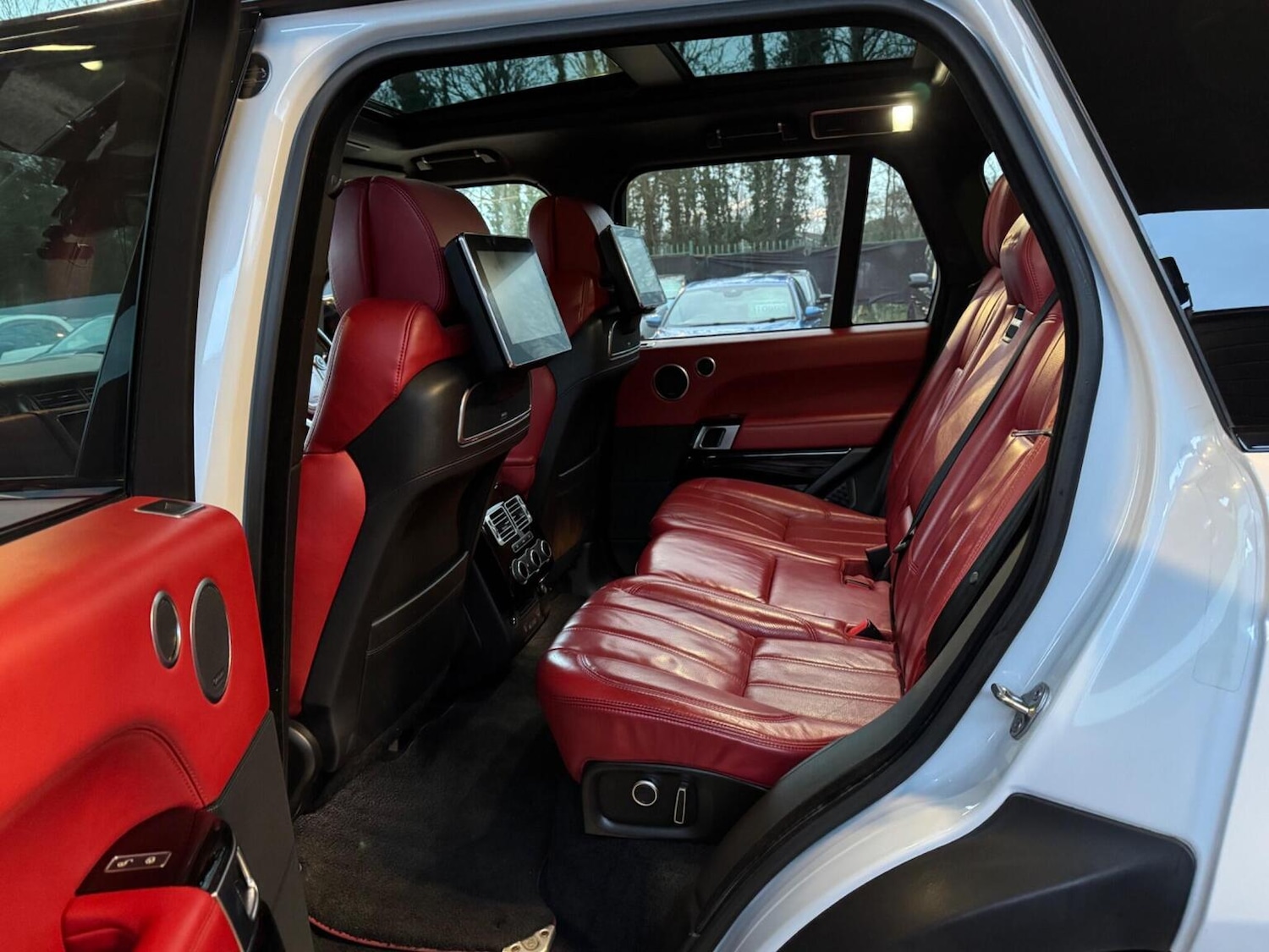 Used Land Rover Range Rover 2017 for sale - 77363636: Photo 31