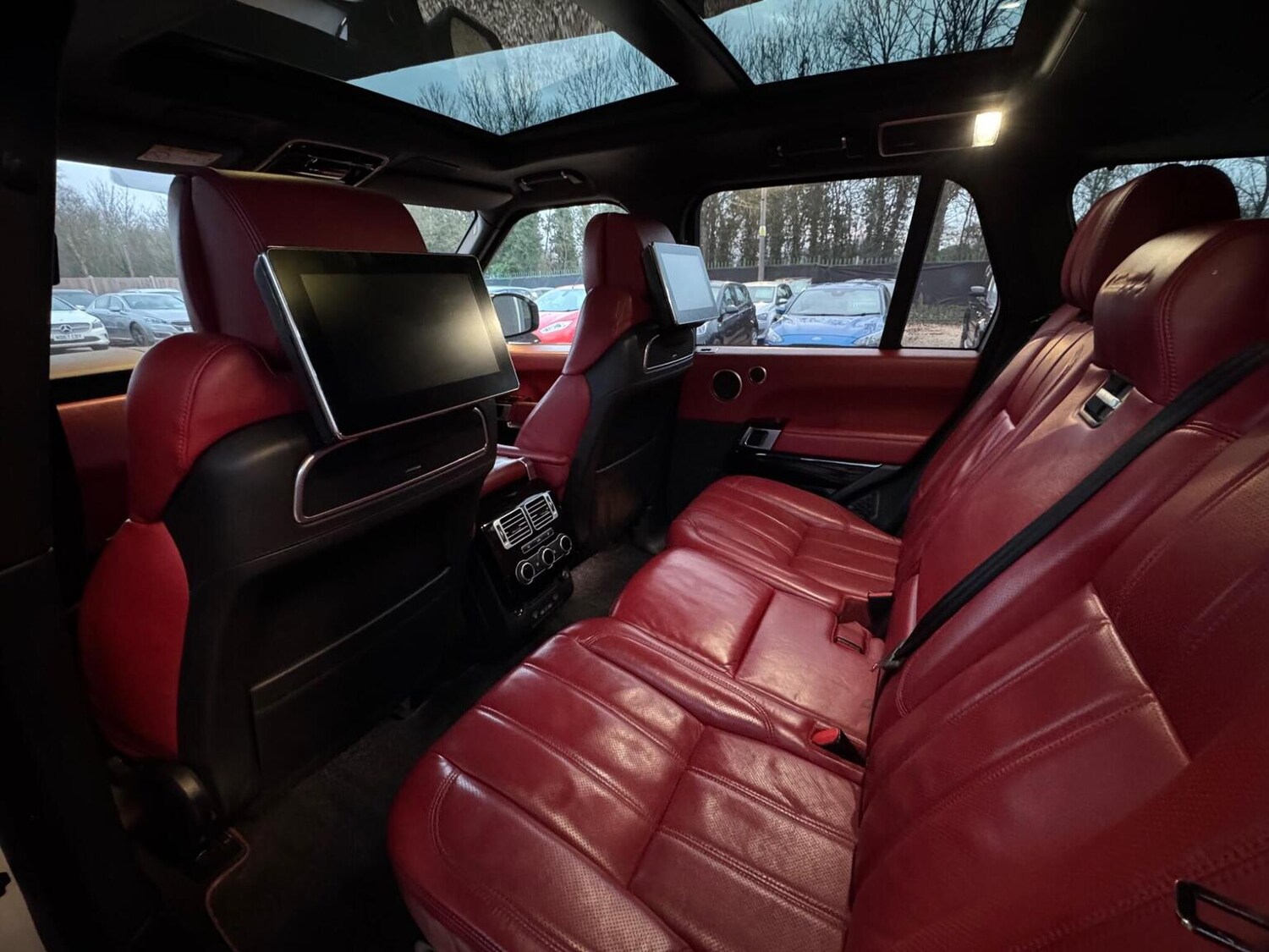 Used Land Rover Range Rover 2017 for sale - 77363636: Photo 33