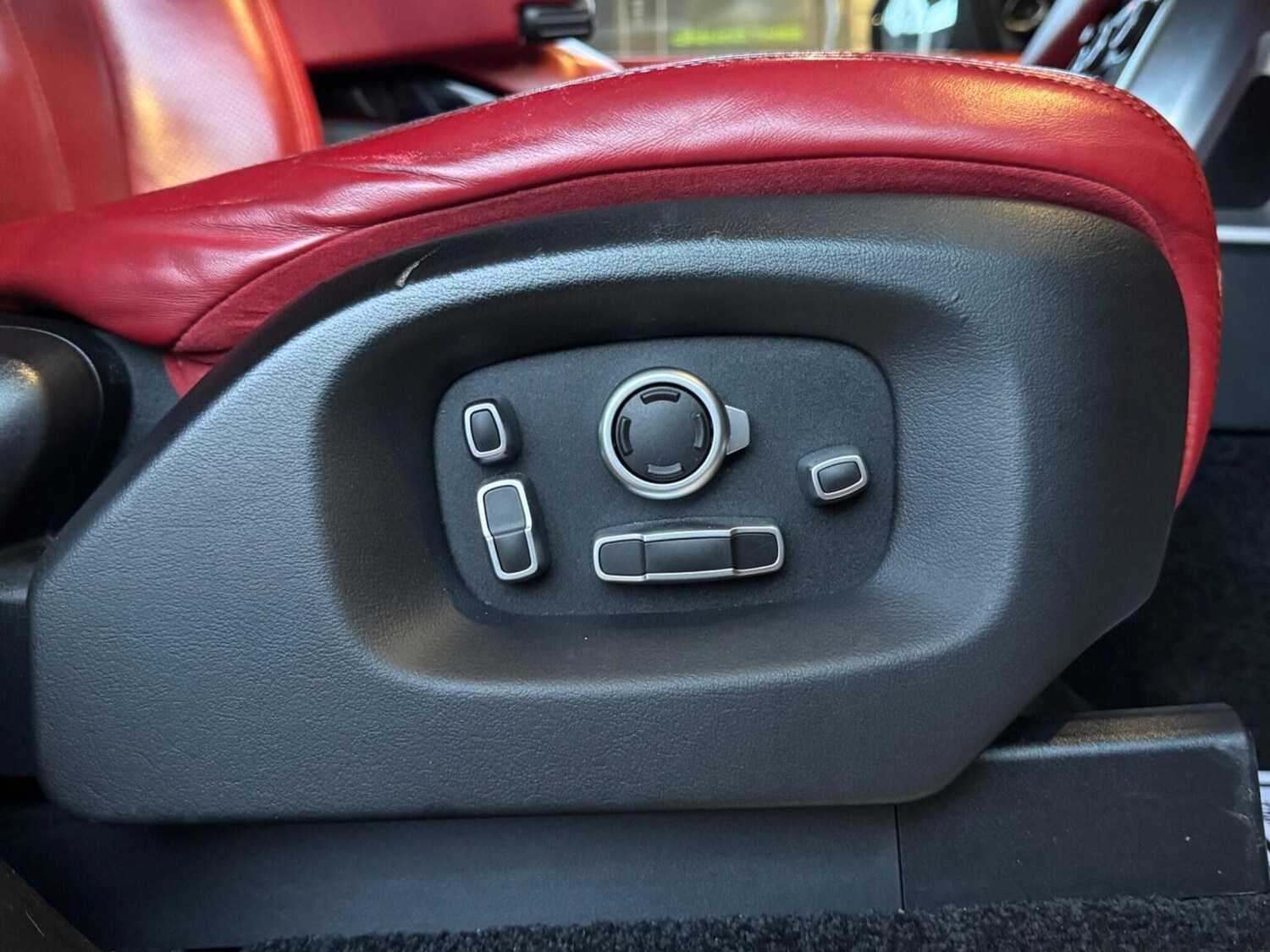 Used Land Rover Range Rover 2017 for sale - 77363636: Photo 38