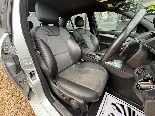 Used Mercedes-Benz C-Class 2009 for sale - 75282767: Photo 22