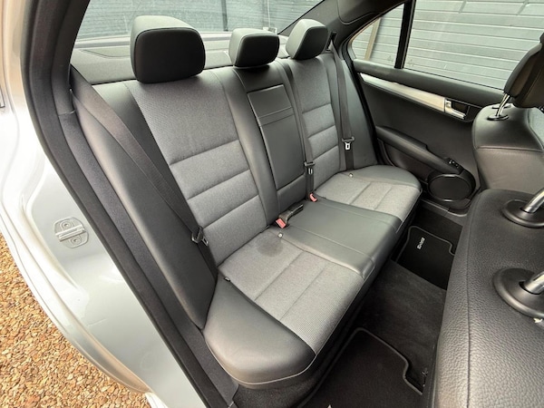 Used Mercedes-Benz C-Class 2009 for sale - 75282767: Photo 26