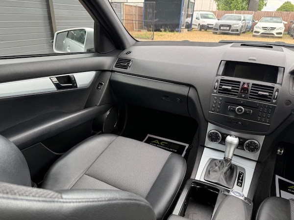 Used Mercedes-Benz C-Class 2009 for sale - 75282767: Photo 37