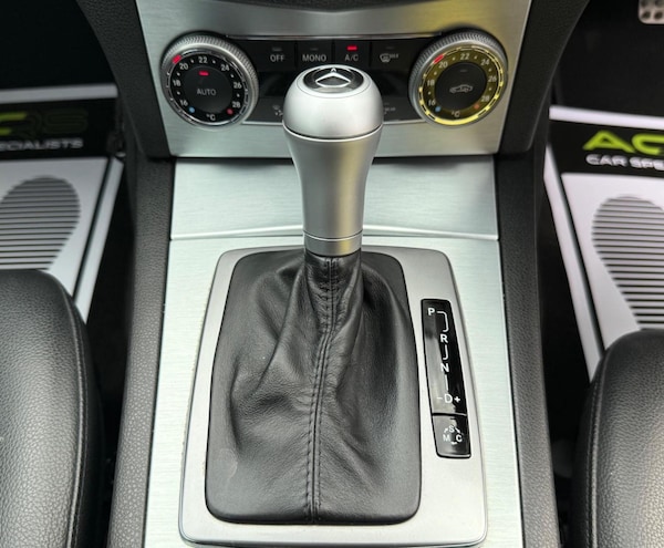 Used Mercedes-Benz C-Class 2009 for sale - 75282767: Photo 41