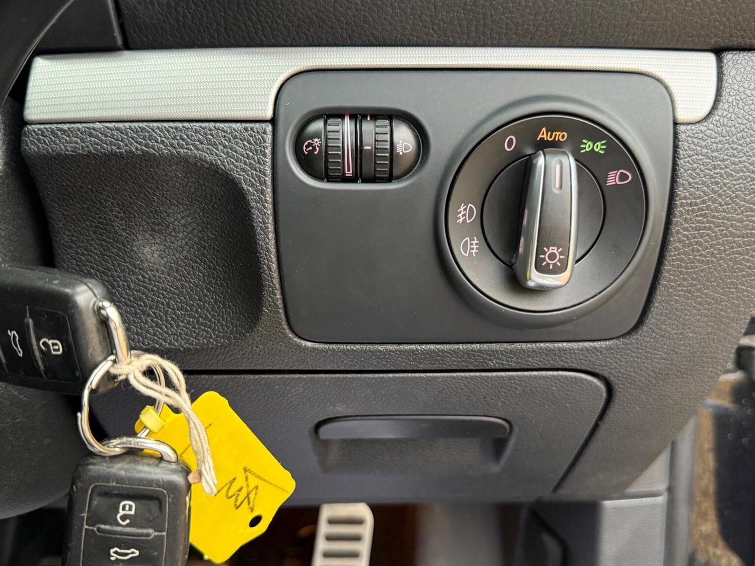 Used Volkswagen Scirocco 2013 for sale - 76687221: Photo 39