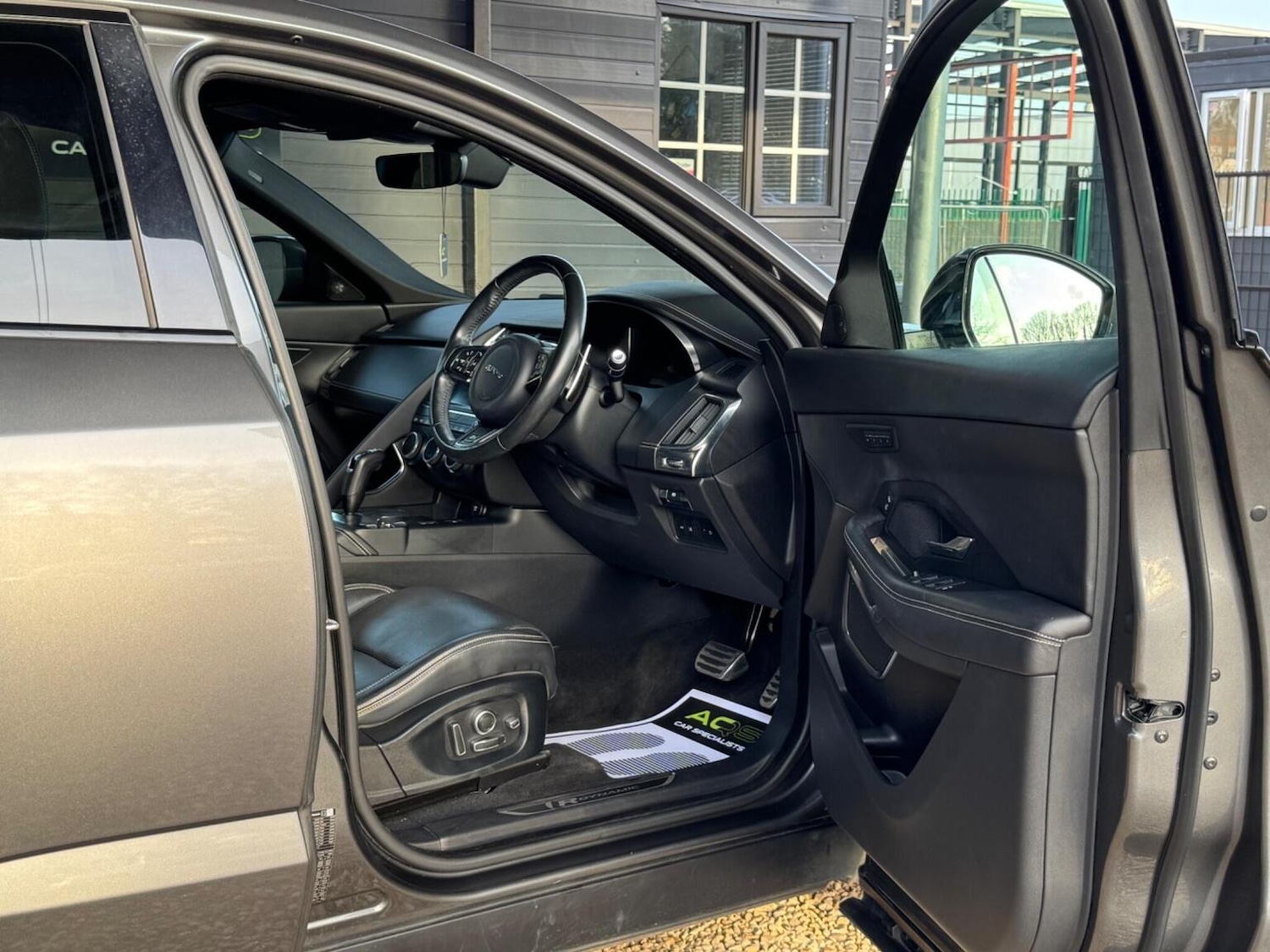 Used Jaguar E-Pace 2018 for sale - 77721221: Photo 23