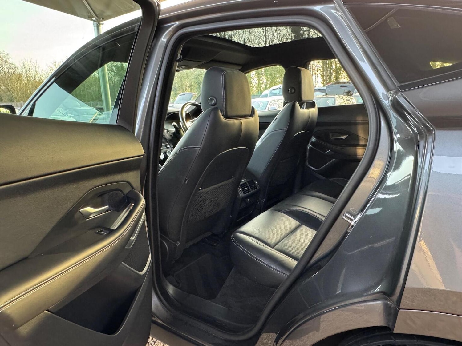 Used Jaguar E-Pace 2018 for sale - 77721221: Photo 32