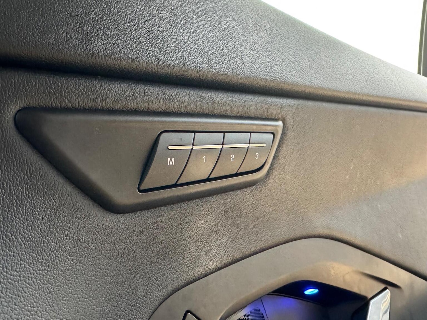 Used Jaguar E-Pace 2018 for sale - 77721221: Photo 41