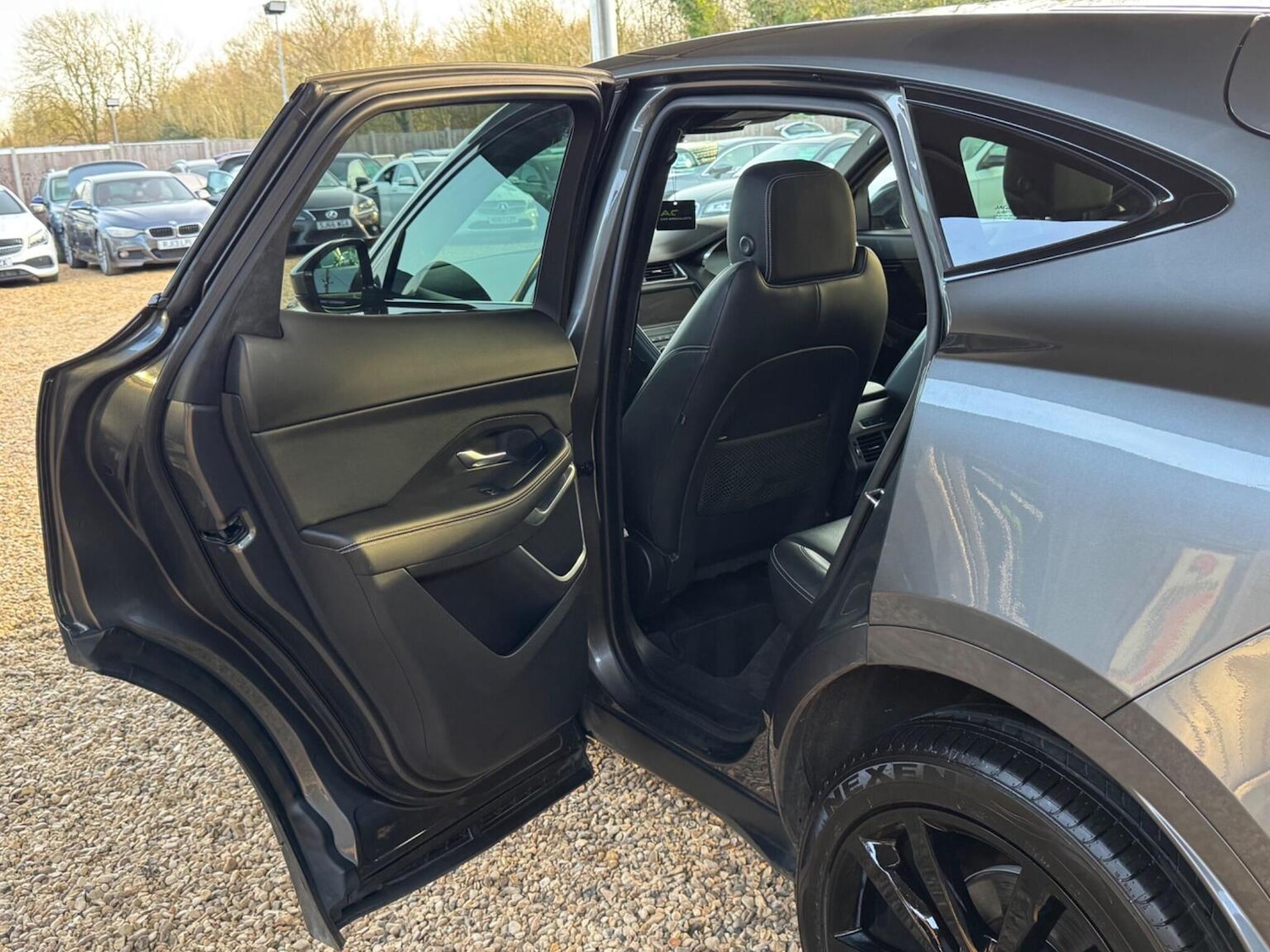 Used Jaguar E-Pace 2018 for sale - 77721221: Photo 43