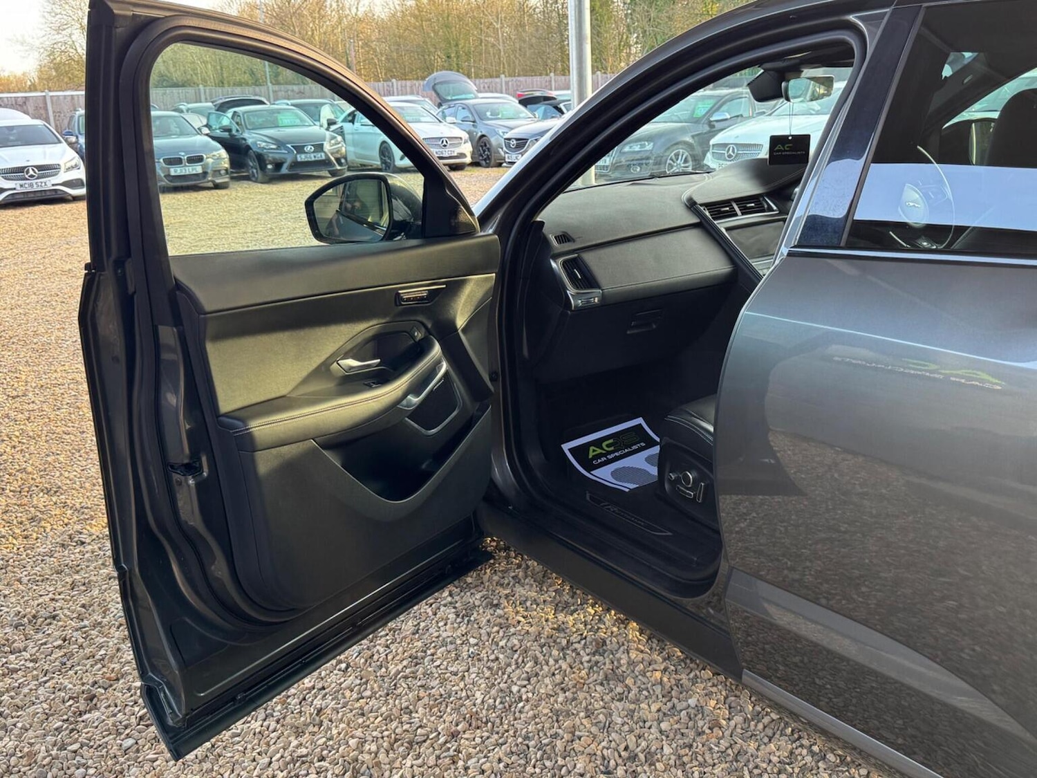 Used Jaguar E-Pace 2018 for sale - 77721221: Photo 44