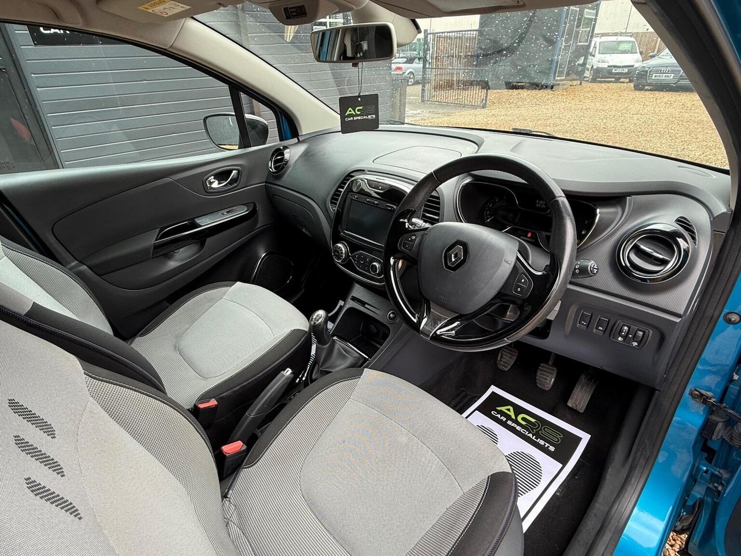 Used Renault Captur 2014 for sale - 76793080: Photo 11