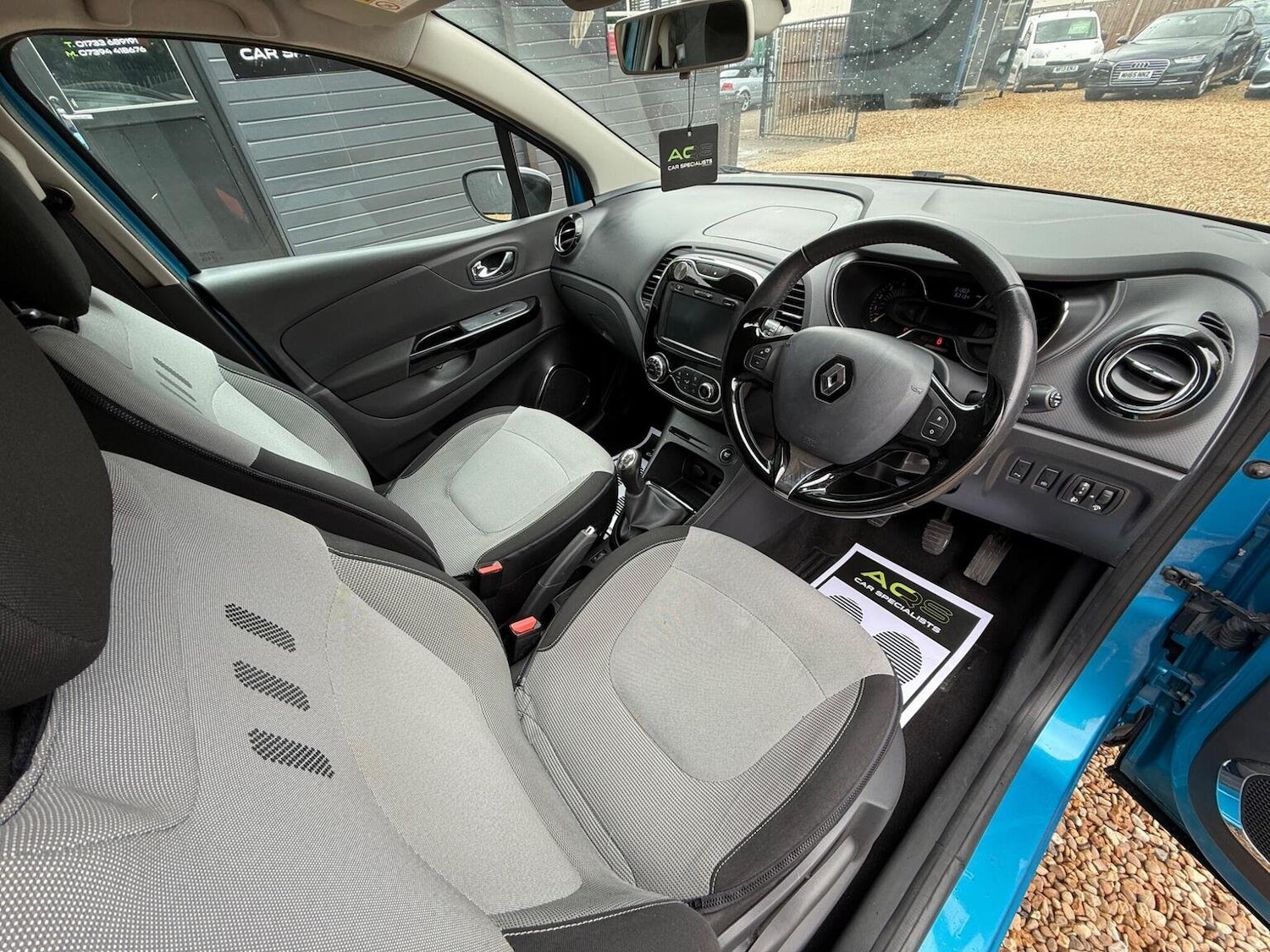 Used Renault Captur 2014 for sale - 76793080: Photo 16