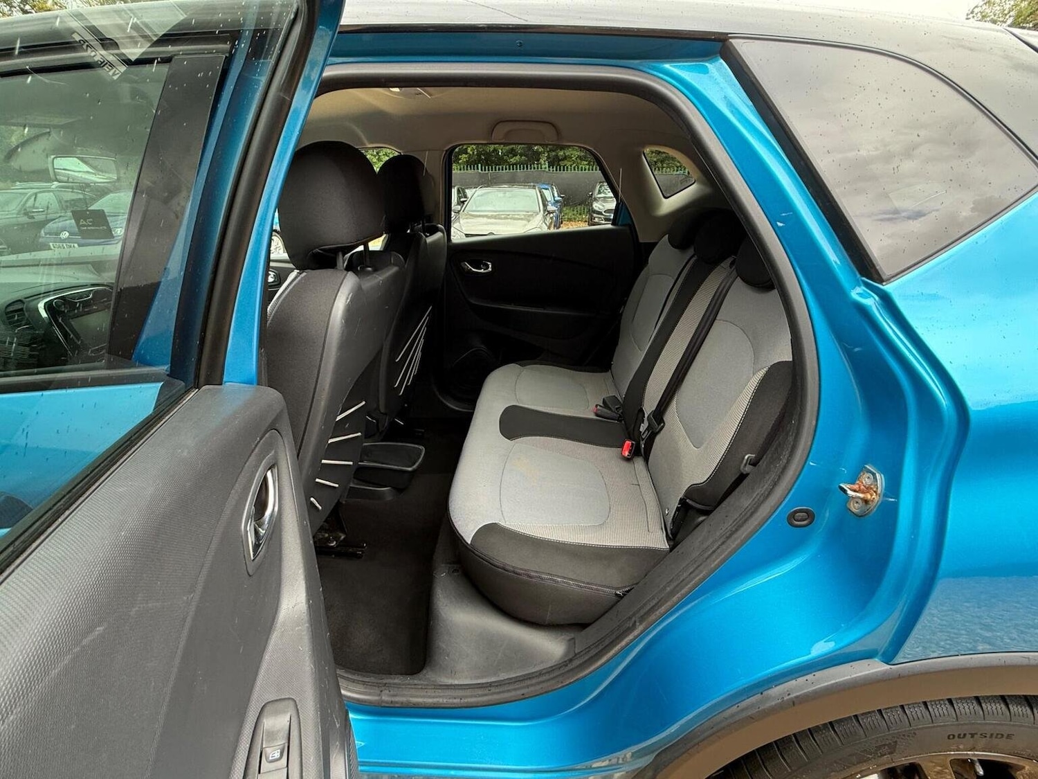 Used Renault Captur 2014 for sale - 76793080: Photo 23