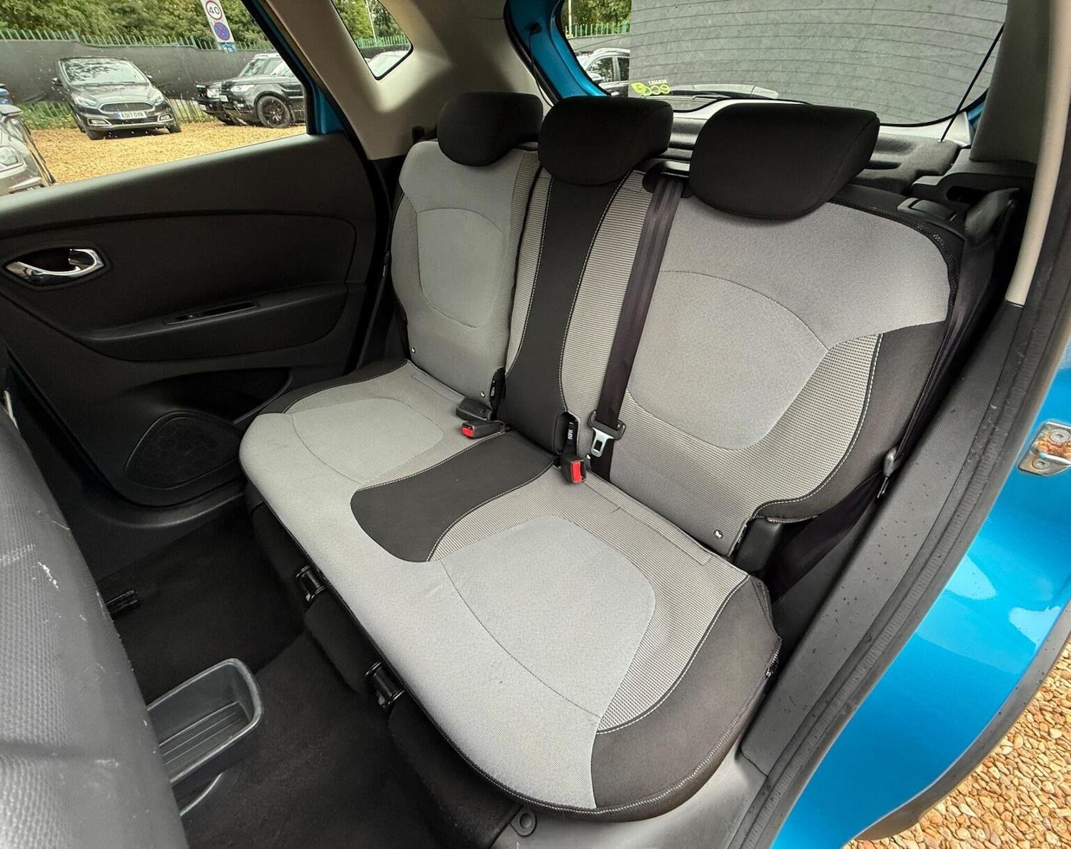 Used Renault Captur 2014 for sale - 76793080: Photo 24