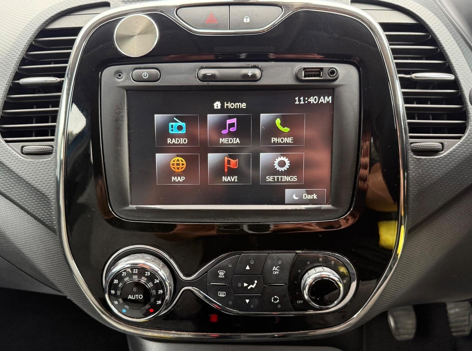 Used Renault Captur 2014 for sale - 76793080: Photo 46