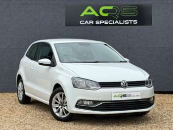 Used Volkswagen Polo 2015 for sale - 75338000: Photo