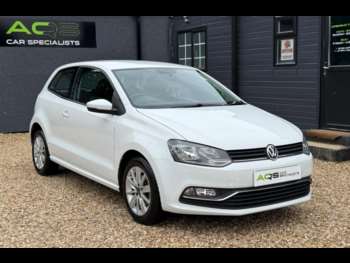 Used Volkswagen Polo 2015 for sale - 75338000: Photo