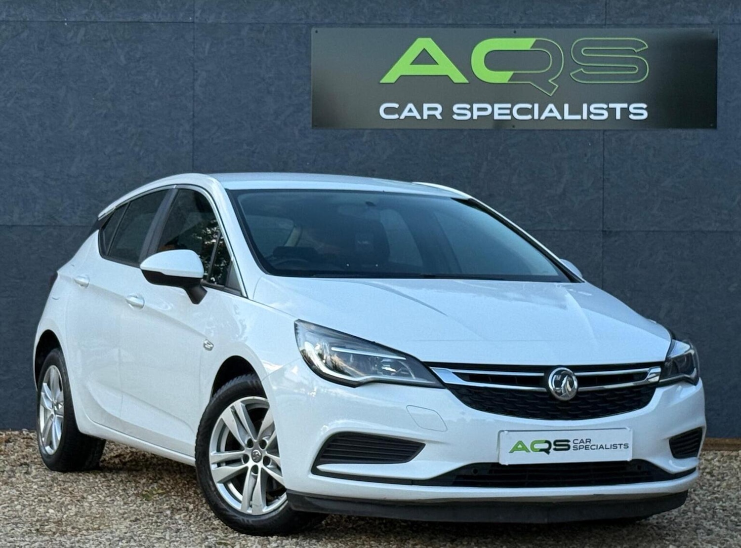 Used Vauxhall Astra 2016 for sale - 76769941: Photo 1