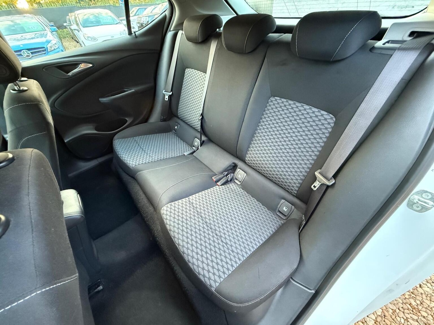 Used Vauxhall Astra 2016 for sale - 76769941: Photo 32