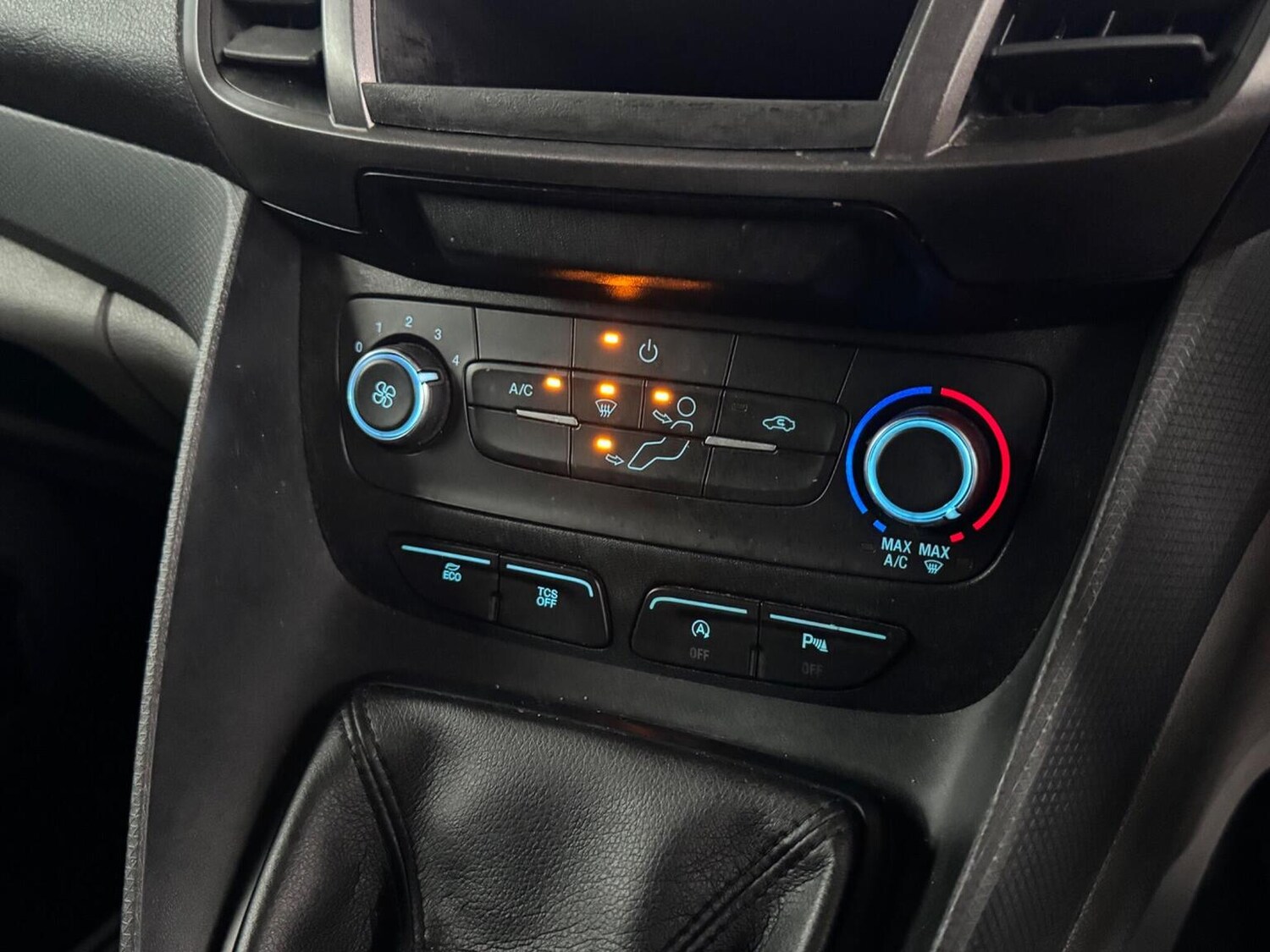 Used Ford Transit Connect 2020 for sale - 77465641: Photo 24