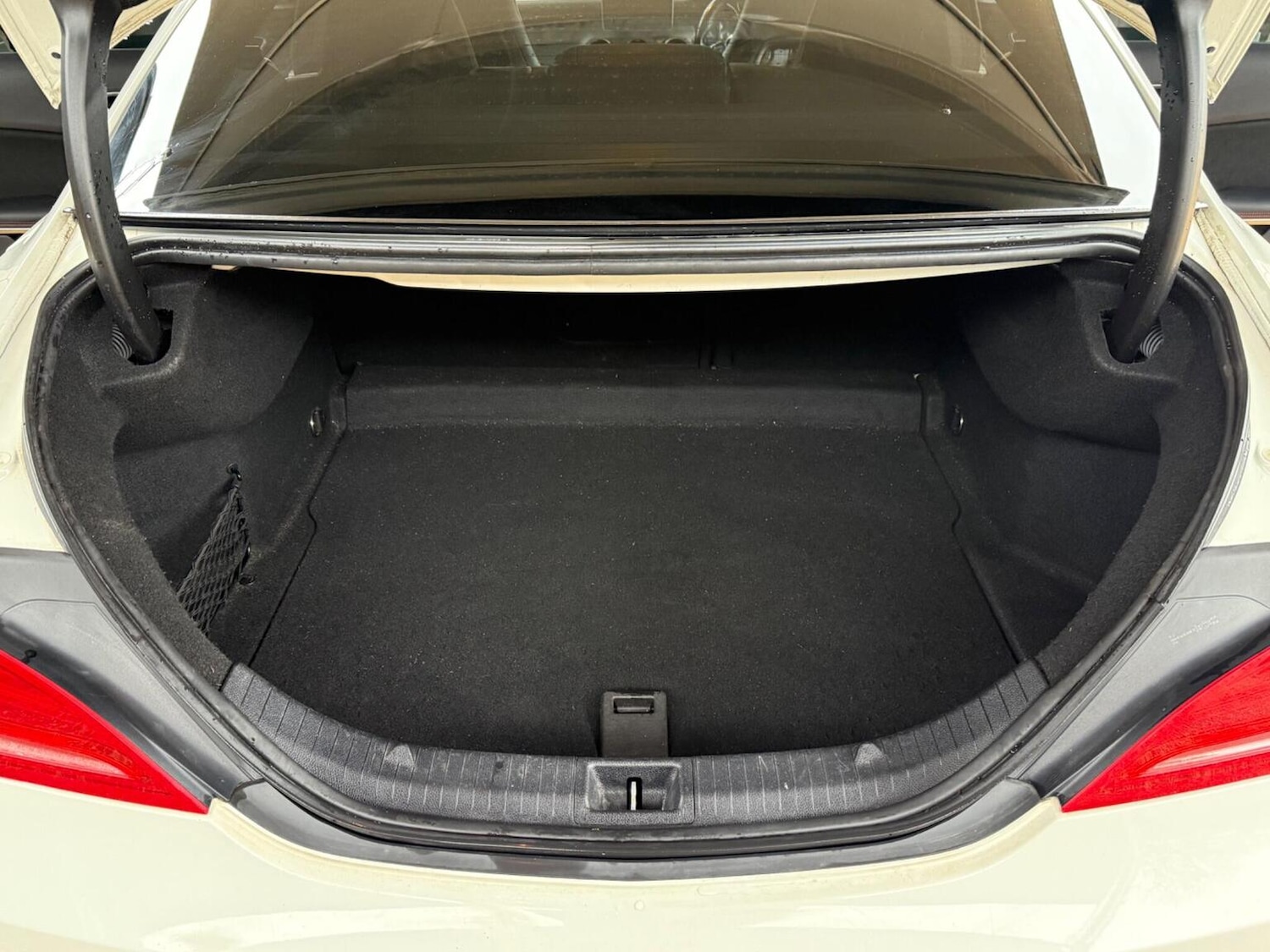 Used Mercedes-Benz CLA 2014 for sale - 76830356: Photo 28