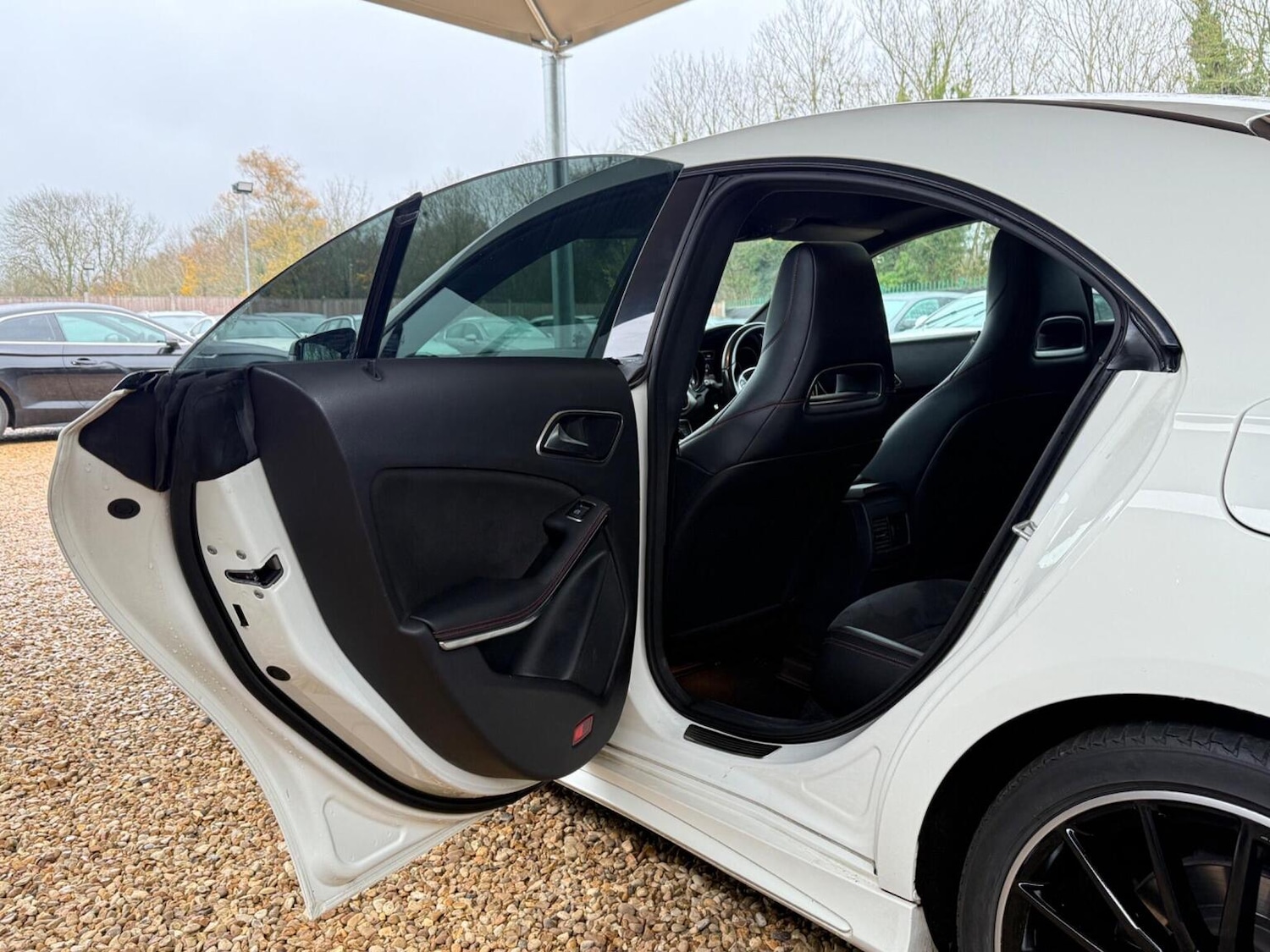 Used Mercedes-Benz CLA 2014 for sale - 76830356: Photo 29