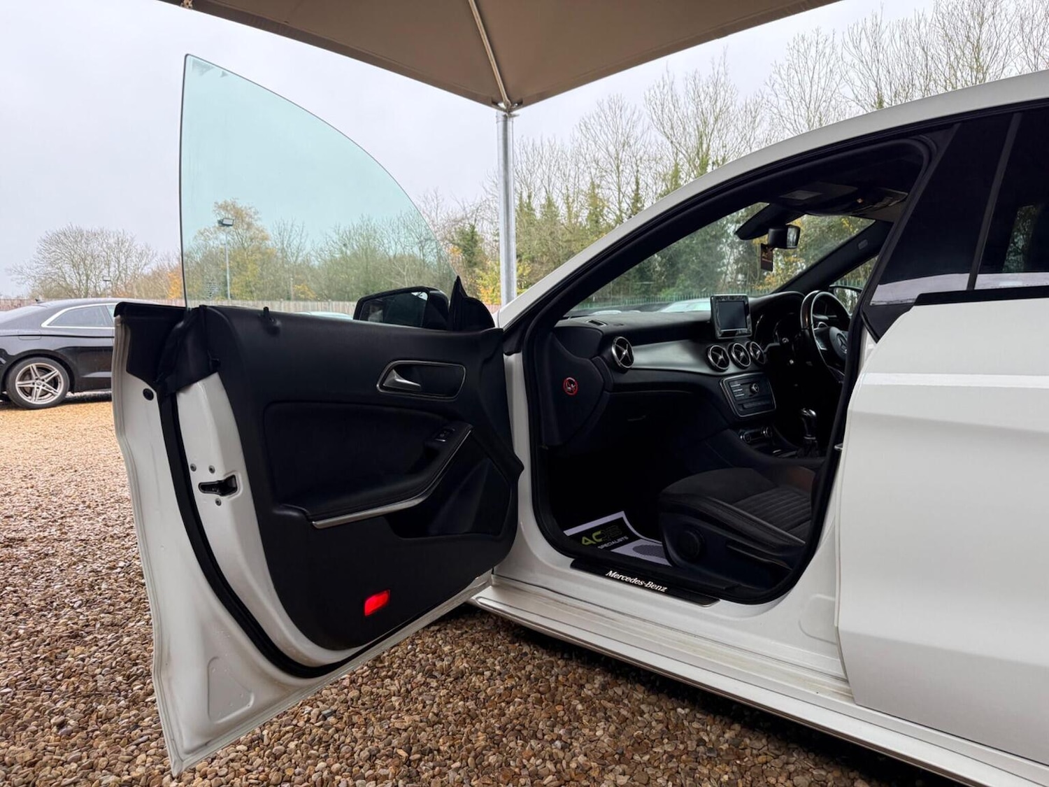 Used Mercedes-Benz CLA 2014 for sale - 76830356: Photo 32