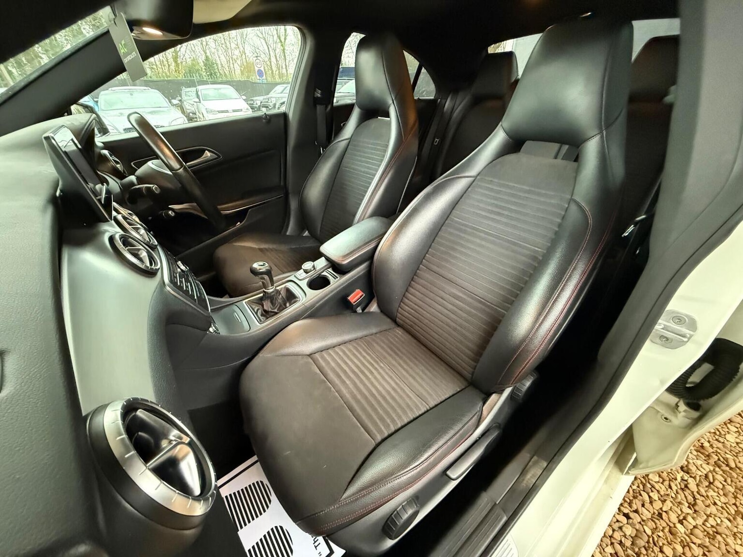 Used Mercedes-Benz CLA 2014 for sale - 76830356: Photo 34