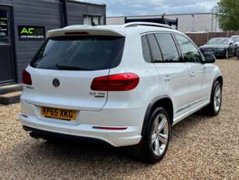 Used Volkswagen Tiguan 2015 for sale - 74808095: Photo