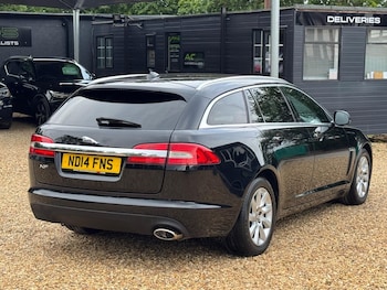 Used Jaguar XF 2014 for sale - 78905182: Photo