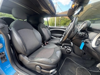 Used Jeep Grand Cherokee 2010 for sale - 79379350: Photo