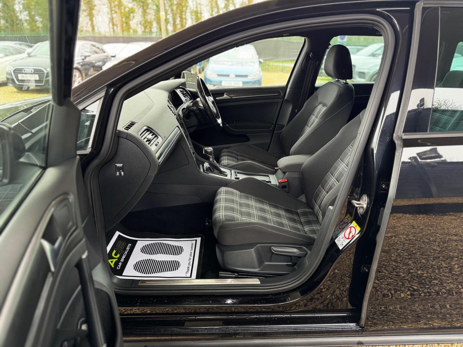 Used Volkswagen Golf 2019 for sale - 77774759: Photo 36