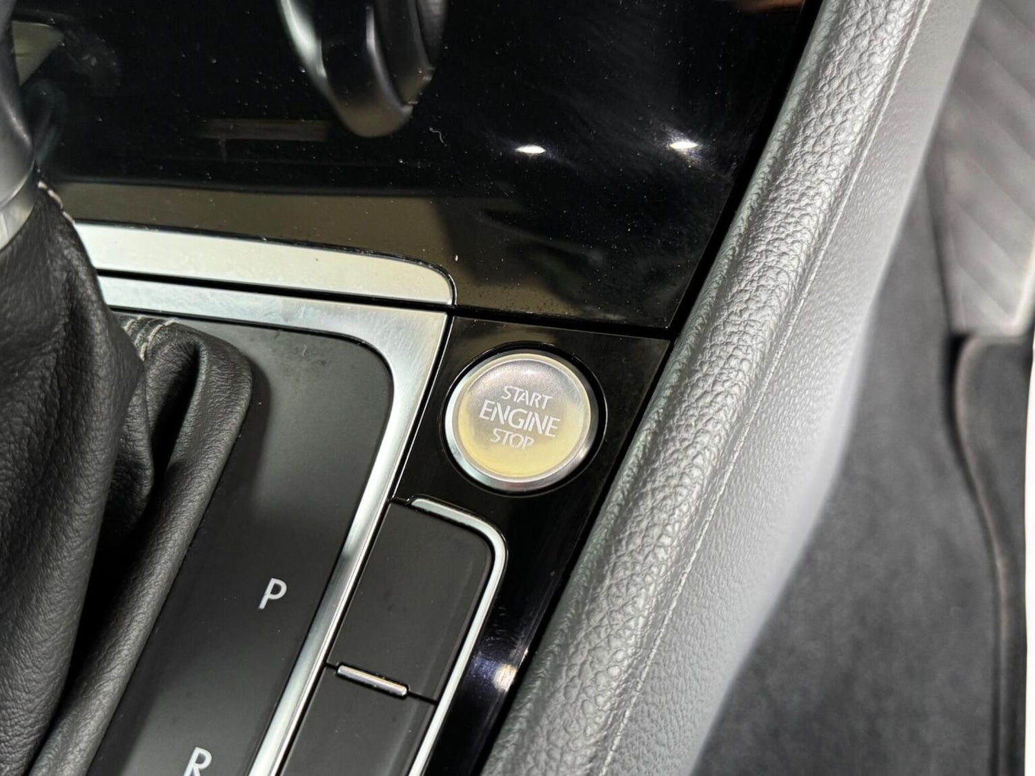 Used Volkswagen Golf 2019 for sale - 77774759: Photo 40