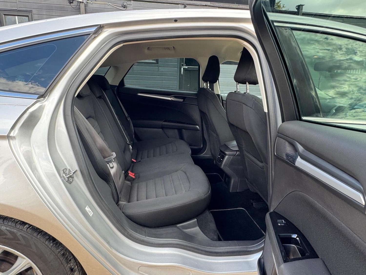 Used Ford Mondeo 2018 for sale - 76005538: Photo 27