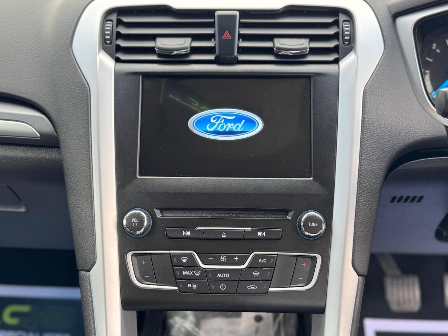 Used Ford Mondeo 2018 for sale - 76005538: Photo 41