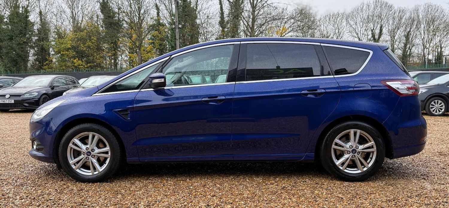 Used Ford S-Max 2016 for sale - 76618639: Photo 8