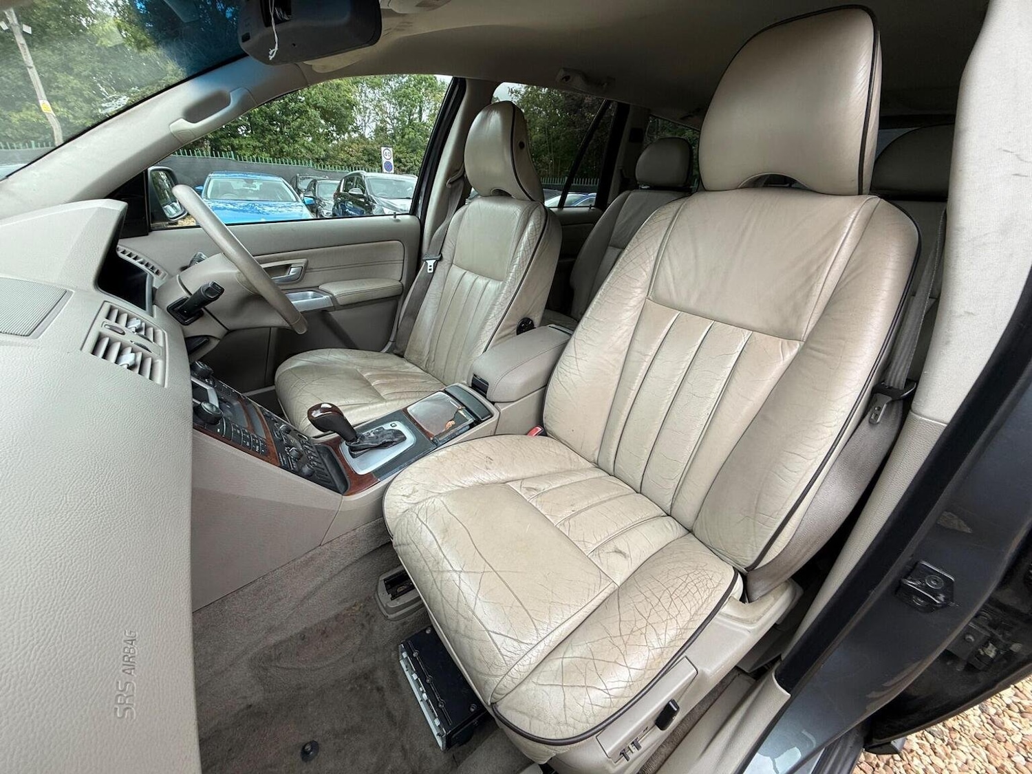 Used Volvo XC90 2005 for sale - 76041041: Photo 25