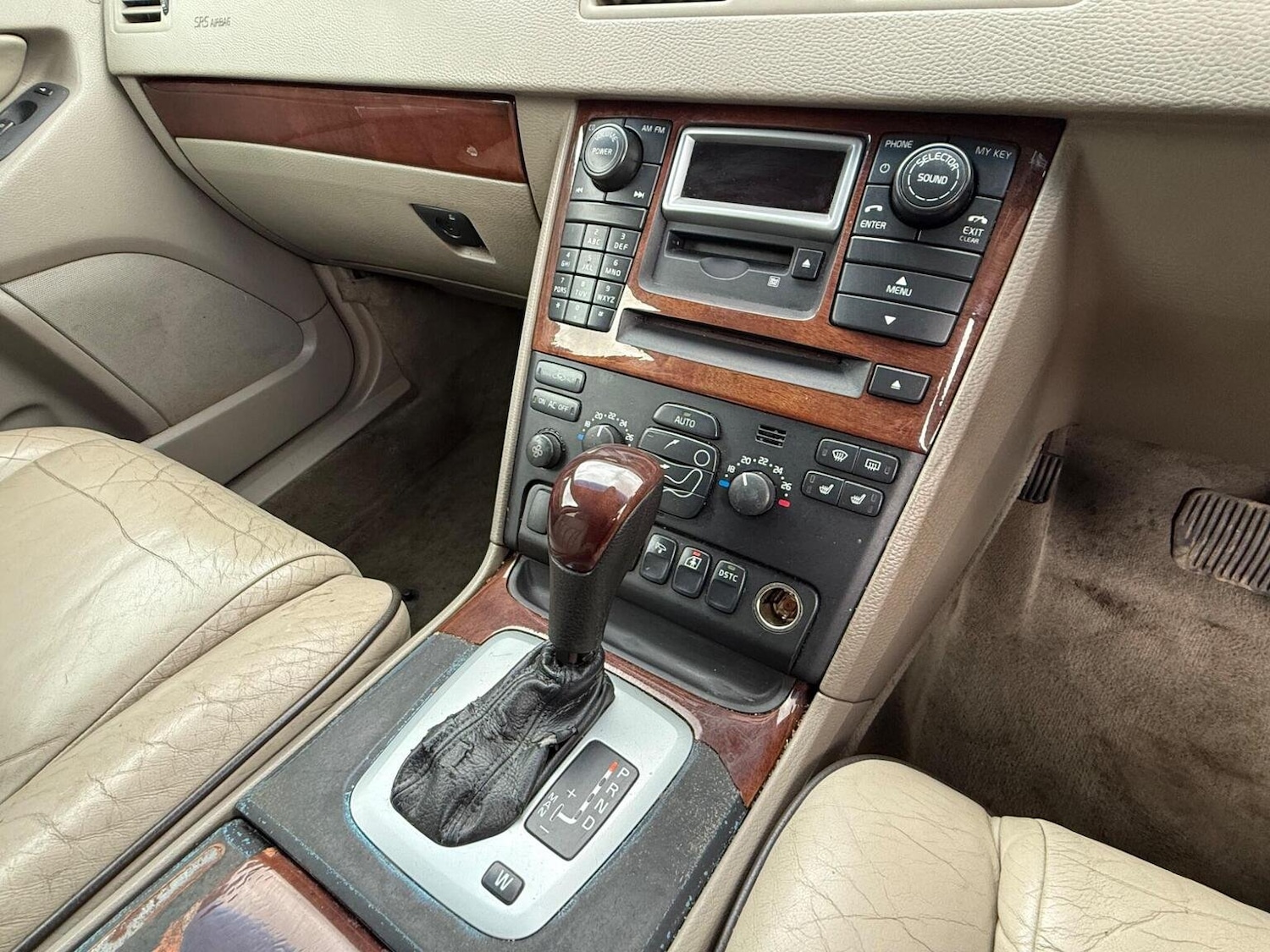 Used Volvo XC90 2005 for sale - 76041041: Photo 29