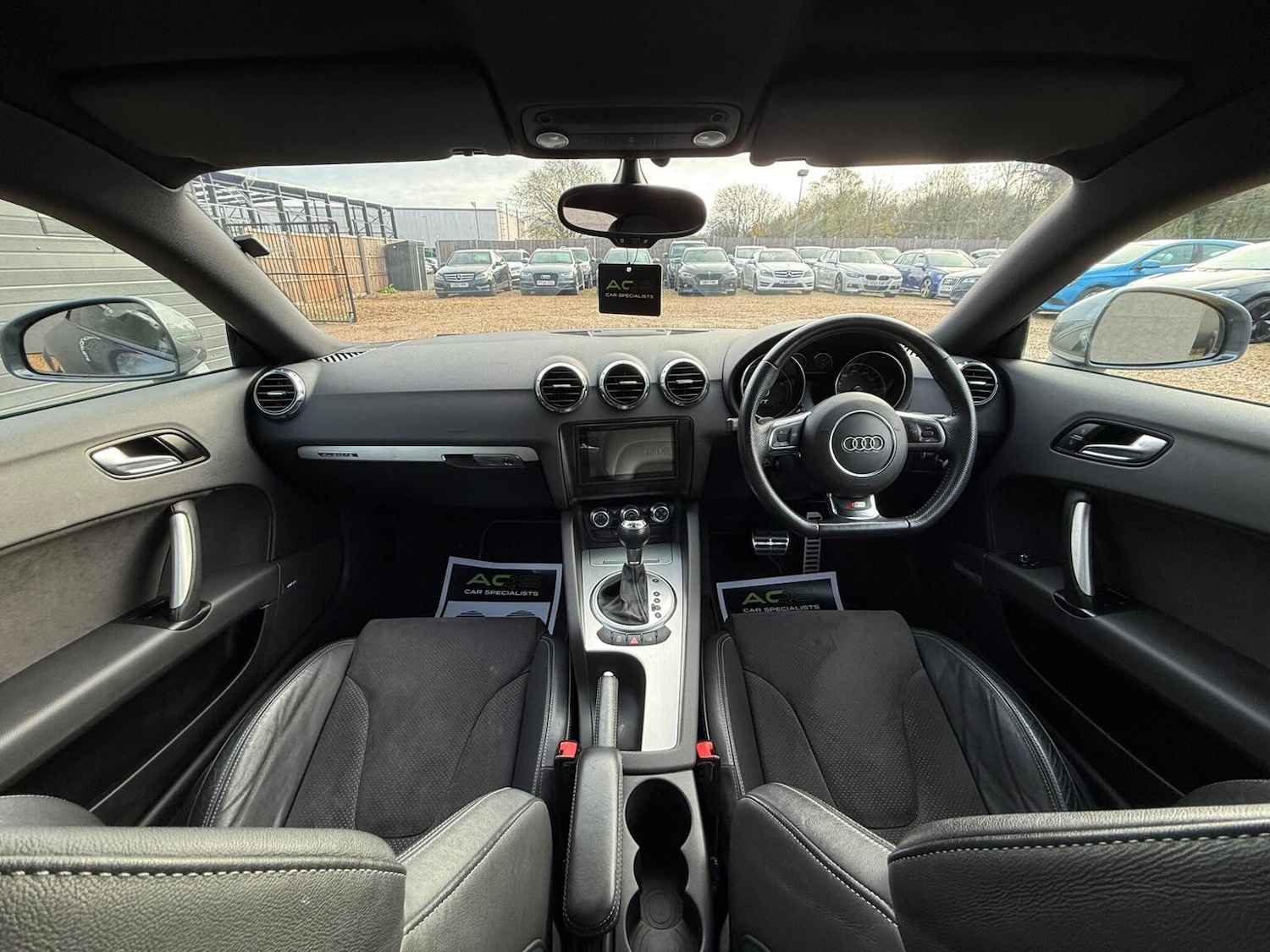 Used Audi TT 2012 for sale - 76687216: Photo 2