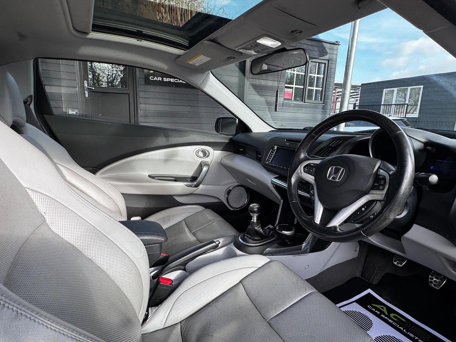 Used Honda CR-Z 2010 for sale - 77880990: Photo 15